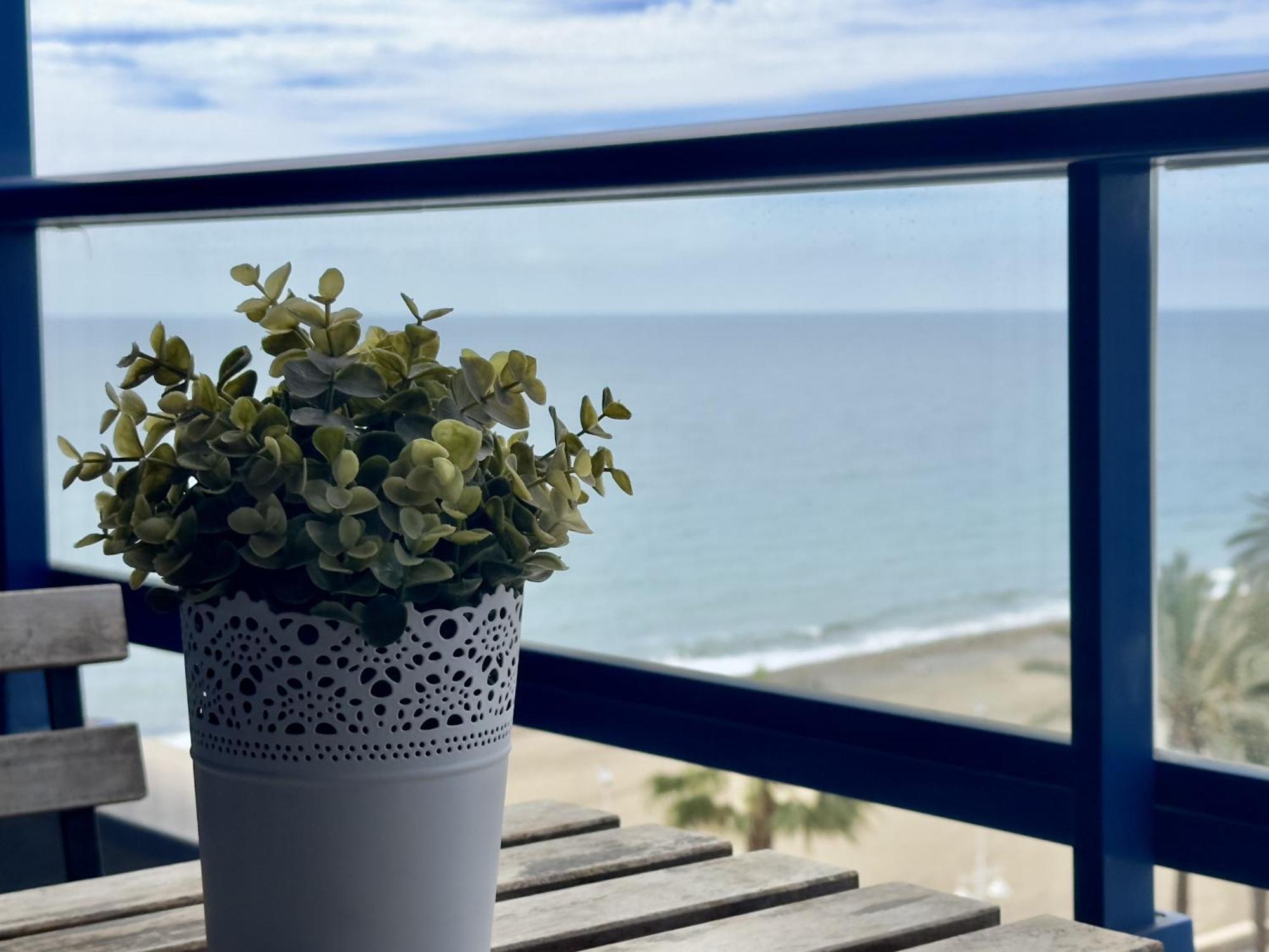Urbe10 Pacifico Sea Views Apartment マラガ エクステリア 写真