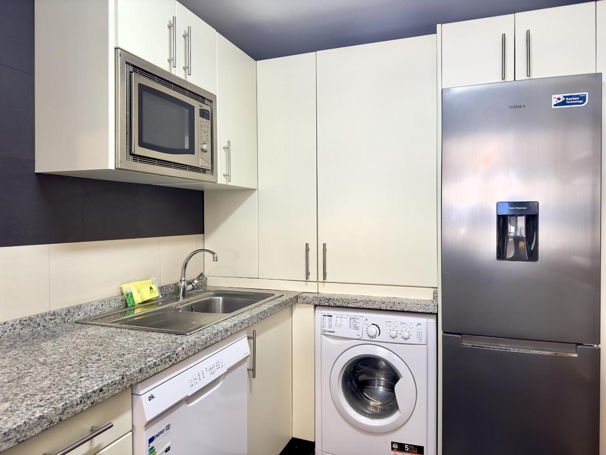 Urbe10 Pacifico Sea Views Apartment マラガ エクステリア 写真